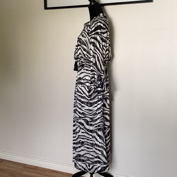 Abalulu Me&MI Zoo Maxi Dress - Picture 10 of 14